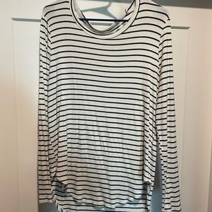 Long sleeve striped tee